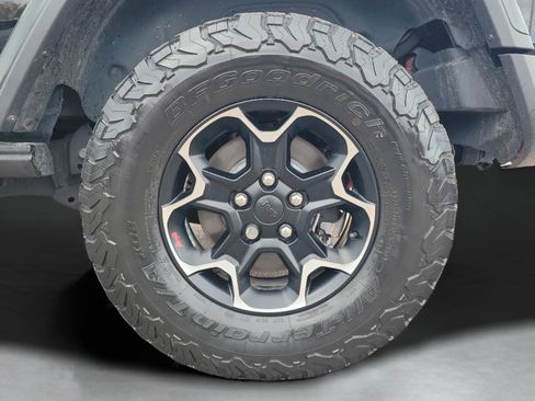 Used 2020 Jeep Wrangler Unlimited Rubicon w/ Quick Order Package 28Y Recon image 39