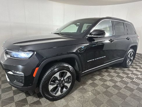 Used 2023 Jeep Grand Cherokee 4WD 4xe w/ Luxury Tech Group II image 8