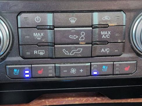 Used 2018 Ford F150 King Ranch w/ Equipment Group 601A Luxury image 27