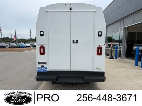 New 2026 Ford E-350 and Econoline 350 Super Duty w/ Power Equipment Group RWD image 4