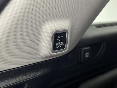 Used 2024 Jeep Grand Cherokee Limited 4xe image 16