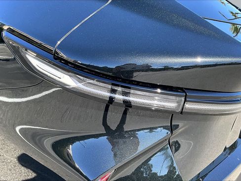 New 2026 Lexus ES 350e FWD image 12
