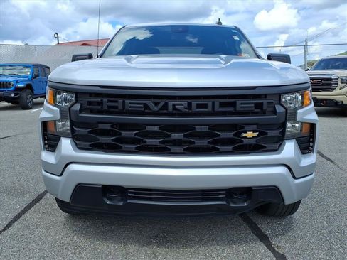 Used 2022 Chevrolet Silverado 1500 Custom image 10