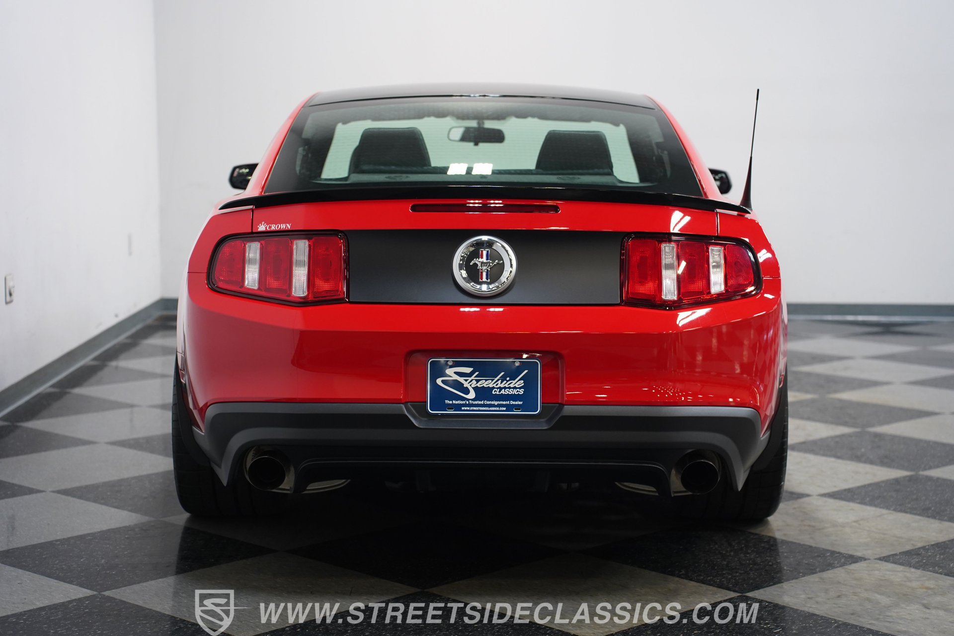 Used 2012 Ford Mustang Boss 302 w/ Boss 302 Accessory Pkg RWD image 23