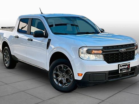 Used 2022 Ford Maverick XLT FWD image 3