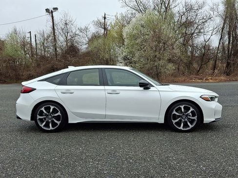 Certified 2025 Honda Civic Sport Touring image 7