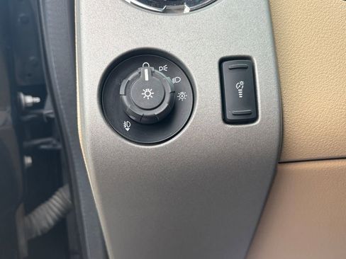 Used 2016 Ford F350 Lariat w/ Chrome Package image 23