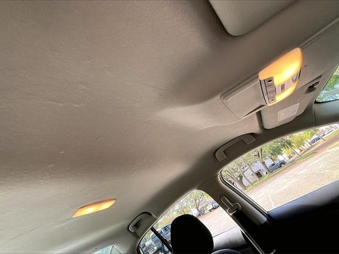 Used 2022 Nissan Sentra SV image 24