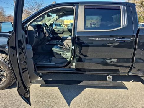 Used 2020 Chevrolet Silverado 1500 RST w/ Diesel Off-Road Package image 27