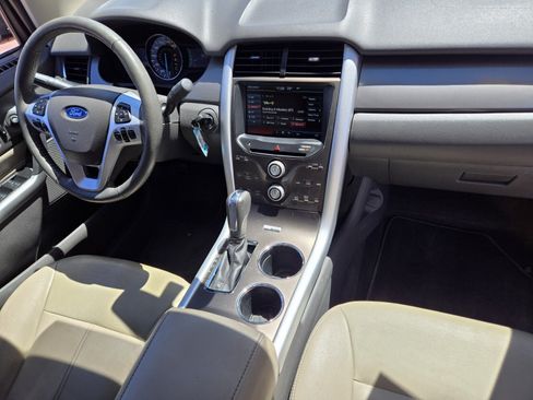 Used 2013 Ford Edge SEL FWD image 12