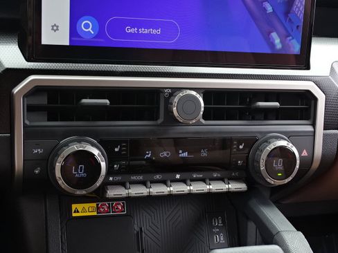 New 2026 Toyota 4Runner Limited AWD/4WD image 22