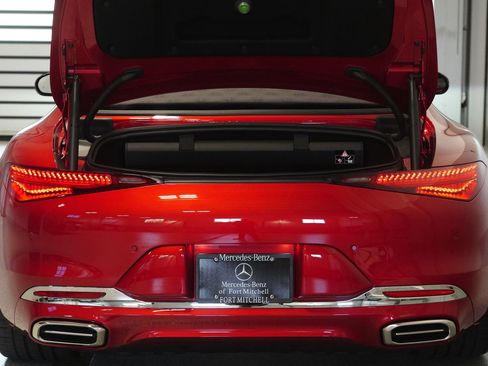 Certified 2026 Mercedes-Benz Maybach SL 680 image 35