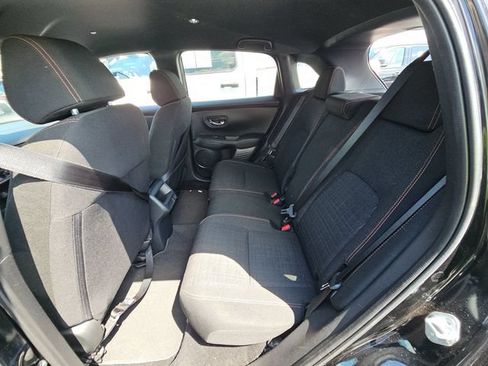 Used 2025 Honda HR-V Sport image 12