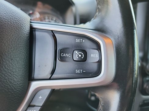 Used 2021 RAM 1500 Big Horn AWD/4WD image 16