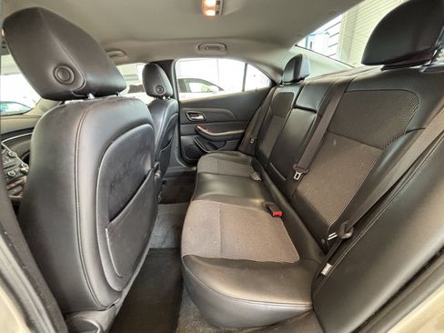 Used 2013 Chevrolet Malibu LT FWD image 2