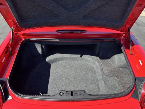 Used 2003 Ford Thunderbird image 9