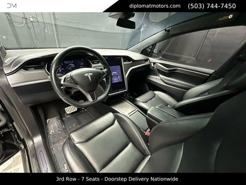 Used 2020 Tesla Model X Performance image 17