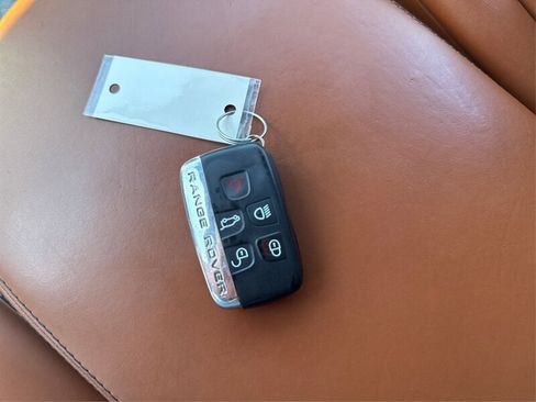 Used 2016 Land Rover Range Rover Sport Supercharged image 59