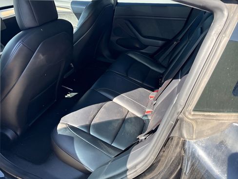Used 2022 Tesla Model 3 Performance AWD/4WD image 5