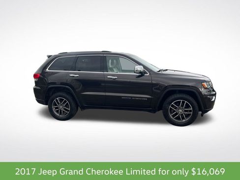 Used 2017 Jeep Grand Cherokee Limited AWD/4WD image 7