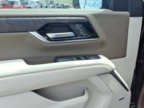 New 2026 GMC Yukon Denali w/ Advanced Technology Package AWD/4WD image 14
