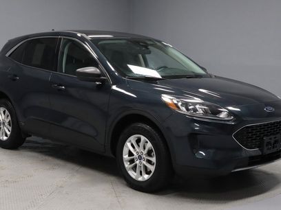 Certified 2022 Ford Escape SE w/ Cold Weather Package