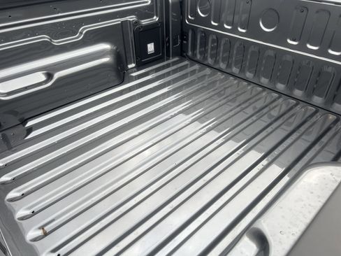 New 2026 Ford Maverick XL image 18