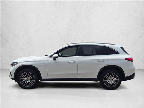 Used 2026 Mercedes-Benz GLC 300 image 5