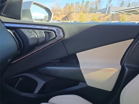 Used 2025 BMW X3 xDrive30i w/ Convenience Package image 26