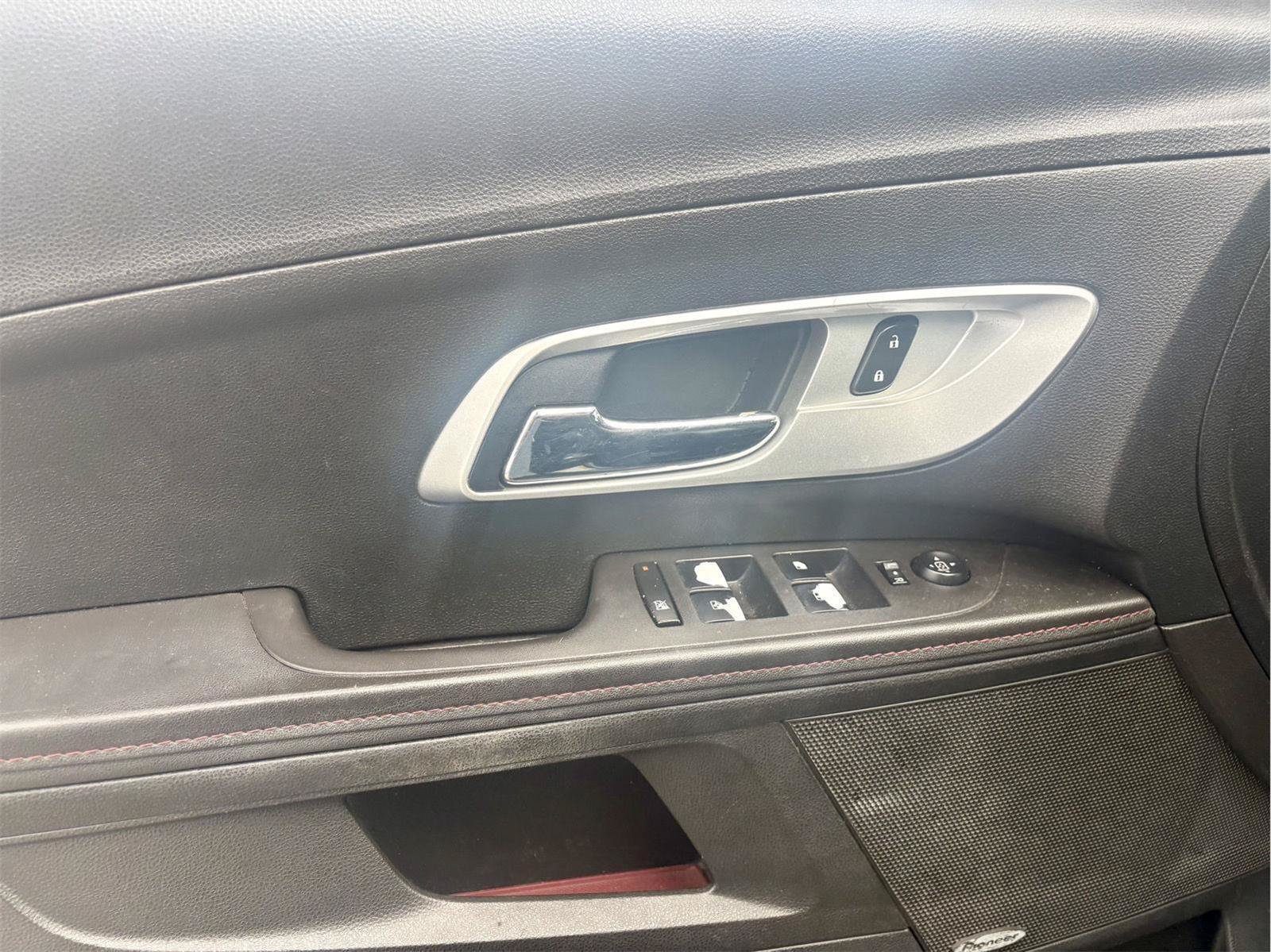 Used 2015 Chevrolet Equinox LT AWD/4WD image 15