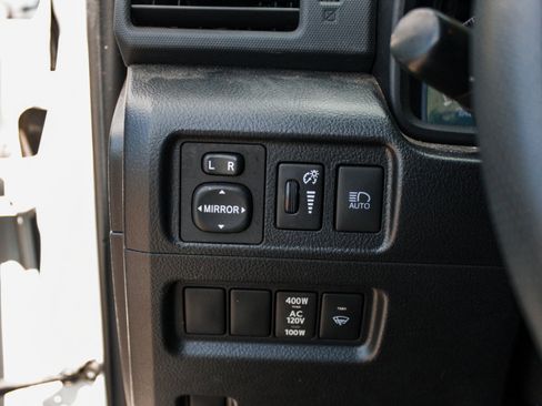 Used 2024 Toyota 4Runner SR5 Premium w/ Moonroof Package AWD/4WD image 11