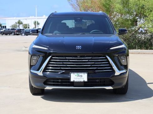 New 2026 Buick Enclave Preferred FWD image 2