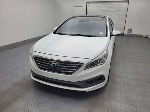 Used 2016 Hyundai Sonata Limited w/ Option Group 04 FWD image 15