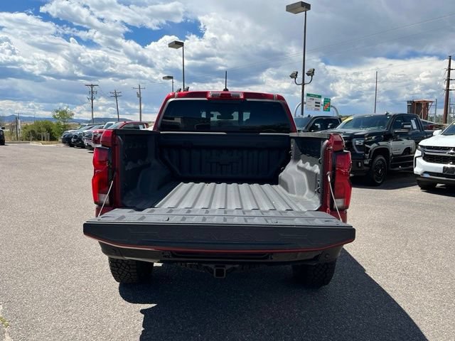 New 2026 Chevrolet Colorado ZR2 w/ Technology Package AWD/4WD image 23