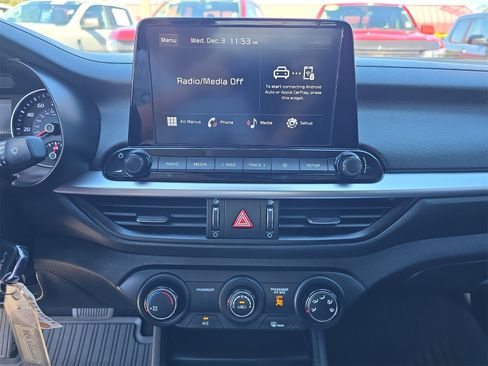 Used 2023 Kia Forte LXS w/ LXS Technology Package image 15