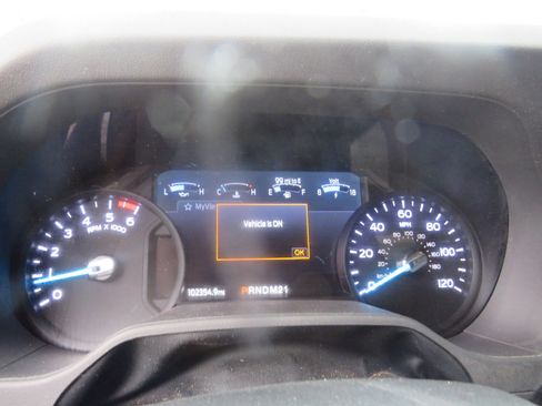 Used 2023 Ford E-350 and Econoline 350 Super Duty w/ Power Windows & Locks Group image 14