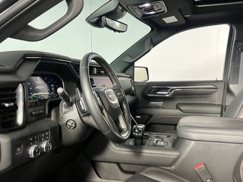 Used 2023 GMC Sierra 1500 AT4 w/ Technology Package image 21