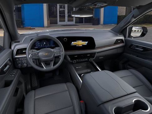 New 2026 Chevrolet Suburban LT w/ Comfort Package image 41