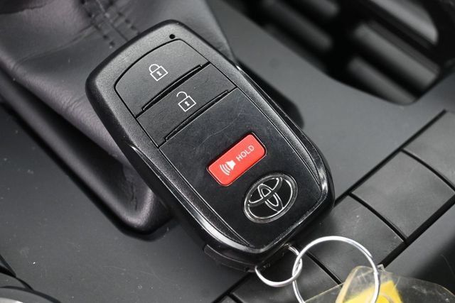 Certified 2026 Toyota Tacoma SR5 AWD/4WD image 21