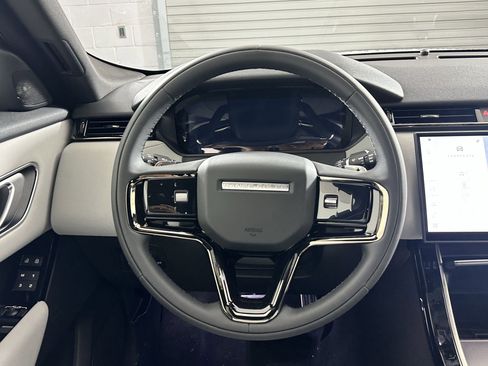 New 2026 Land Rover Range Rover Velar Dynamic SE image 14