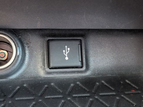 Used 2020 Toyota RAV4 XSE w/ XSE Grade Weather Package AWD/4WD image 21