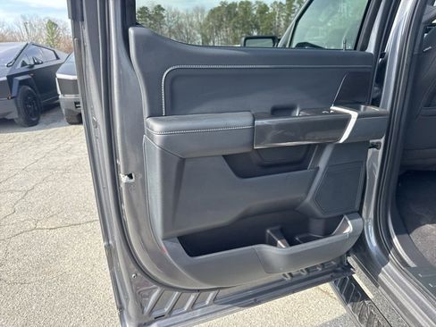 Used 2023 Ford F150 XLT w/ Equipment Group 302A High image 28