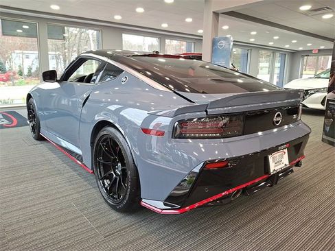 New 2024 Nissan Z NISMO w/ Floor Mat Package image 3