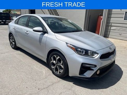 Used 2020 Kia Forte LXS FWD image 1