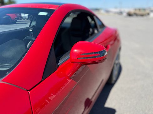Used 2015 Mercedes-Benz SLK 250 image 16