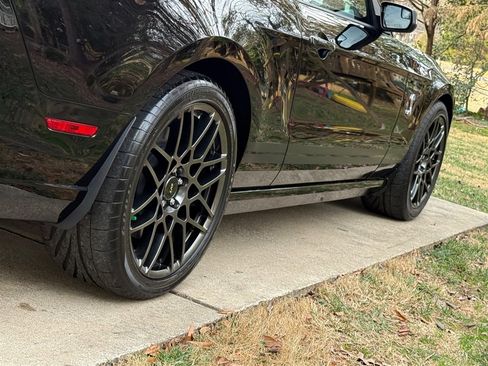 Used 2013 Ford Mustang Shelby GT500 image 46