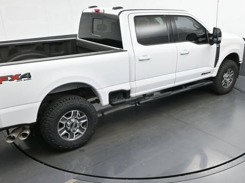 Used 2024 Ford F250 Lariat w/ FX4 Off-Road Package AWD/4WD image 24