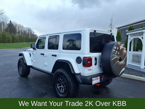 Used 2024 Jeep Wrangler Unlimited Rubicon image 3