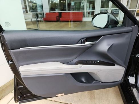 Used 2024 Toyota Camry XLE w/ Navigation Package AWD/4WD image 14