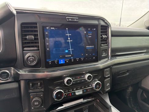 Used 2025 Ford F250 Lariat w/ Lariat Ultimate Package image 11